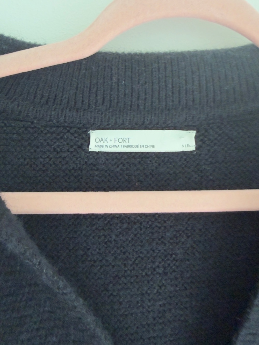 OAK + FORT Black Cropped Collared V-Neck Sweater - Picture 4 of 5